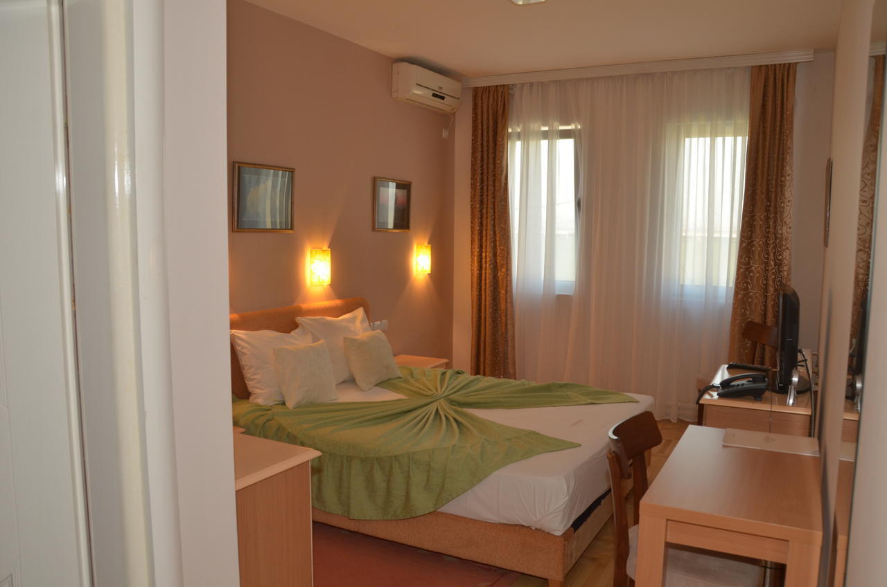 Hotel Dragovic Smederevo Habitación foto